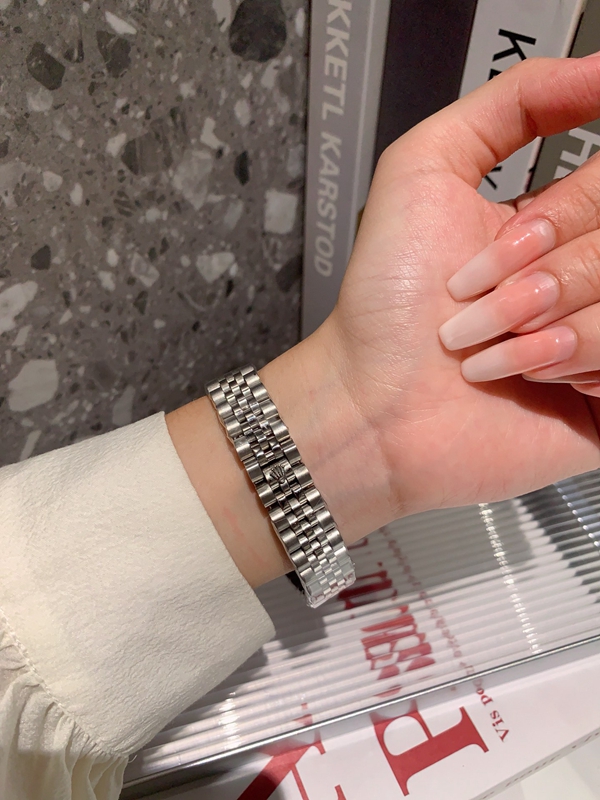 ブランド時計素材ディテール